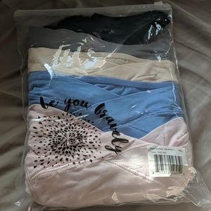 Under the bump underwear 5 pack